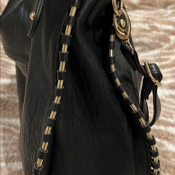 Jessica Simpson Handbag lightly used - Picture 5 of 5